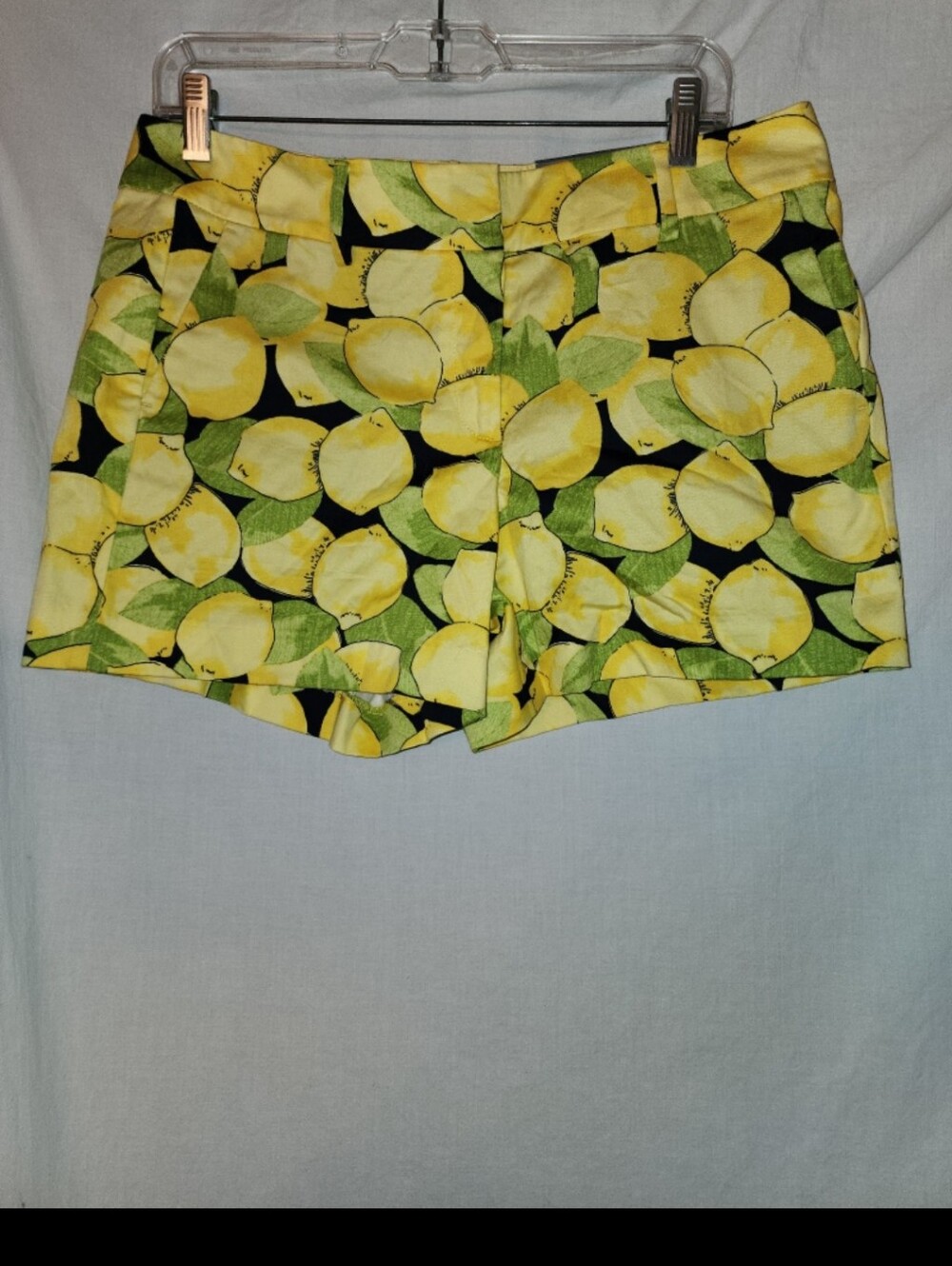 Ann taylor womens size 6 lemon print shorts